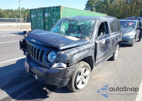 2014 Jeep Patriot Latitude z USA, uszkodzony, nr VIN 1C4NJRFB3ED821044